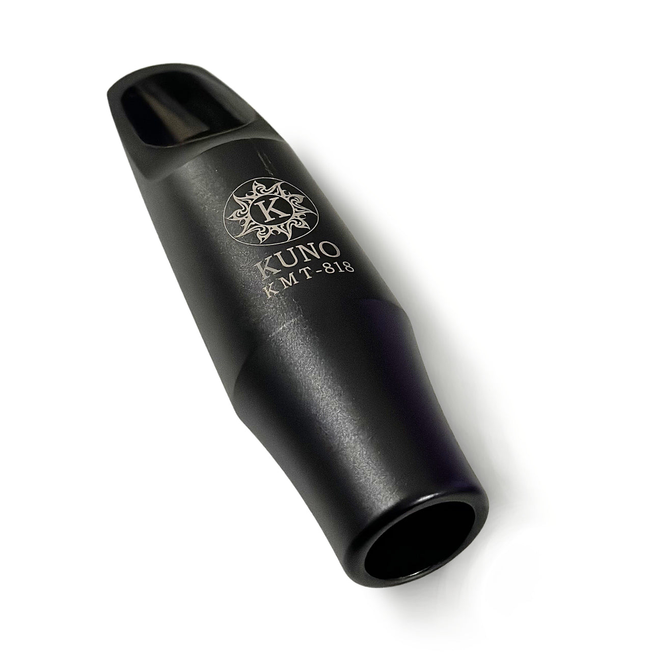 Boquilla Kuno Sax Tenor Kmt-818 Con Abrazadera Y Tapa Boquilla