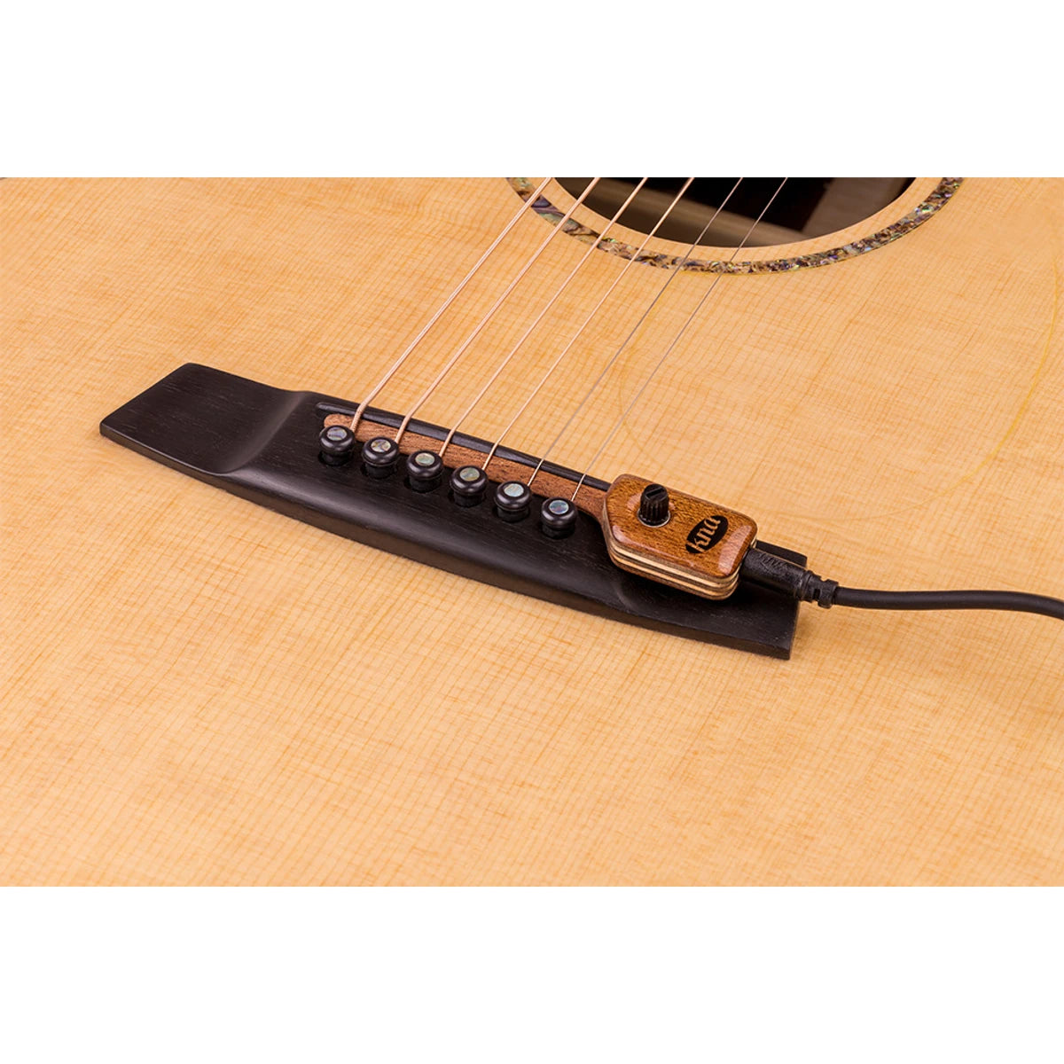 Pastilla Kna SG-2 Para Guitarra Acustica