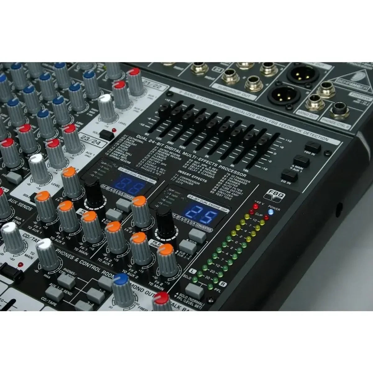 MEZCLADORA BEHRINGER ANALOGA 24 CANALES 16 ENTRADAS PROCESAD. SX2442FX