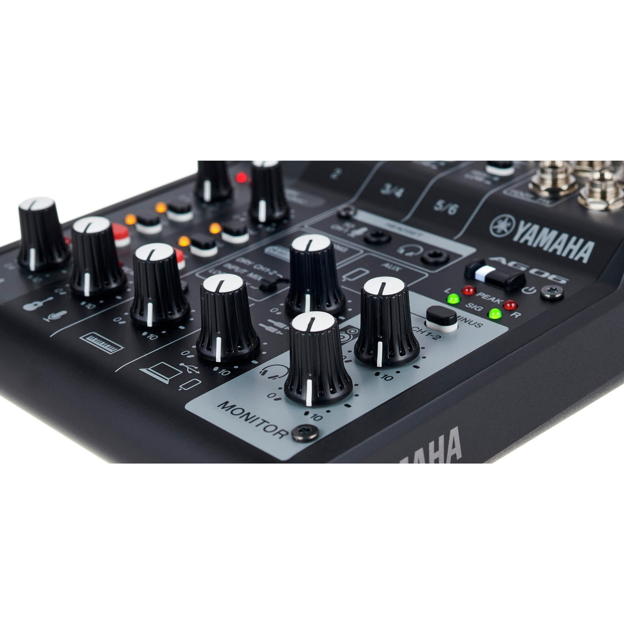 Mezcladora Yamaha Ag06mk2b 6 Canales Para Live Streaming