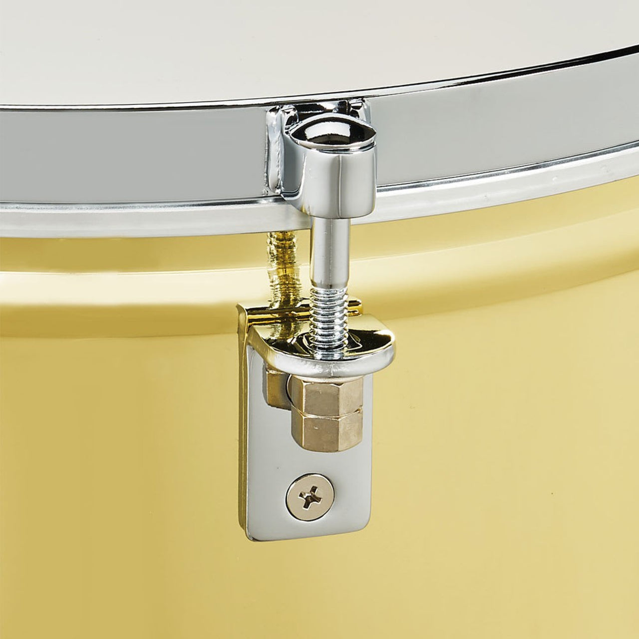 TIMBALES MATADOR14"/15" LATON C/ATRIL SOP/CEN, M257B