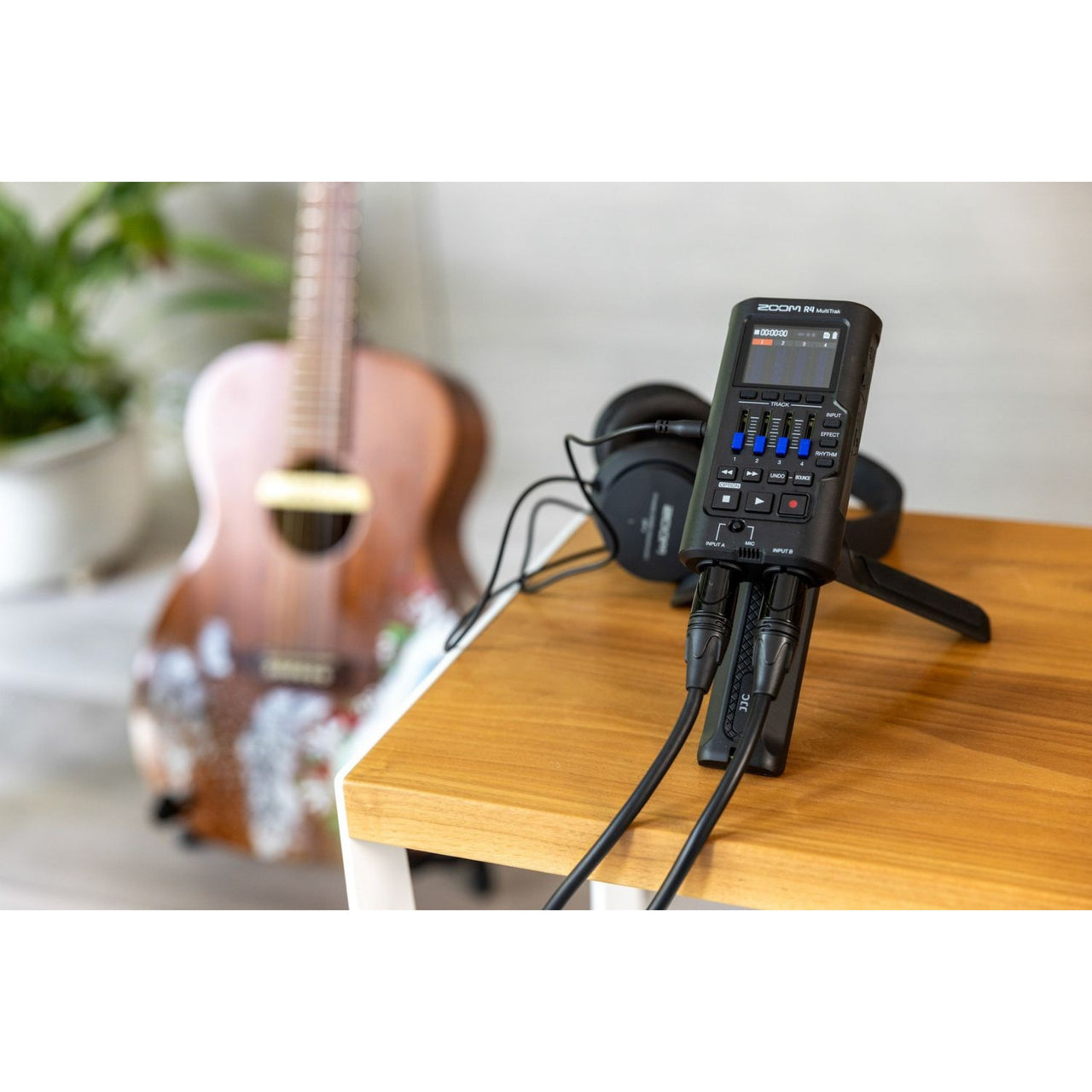 Grabadora Zoom Zr4 Multitrack 2 Entradas Xlr (r4)
