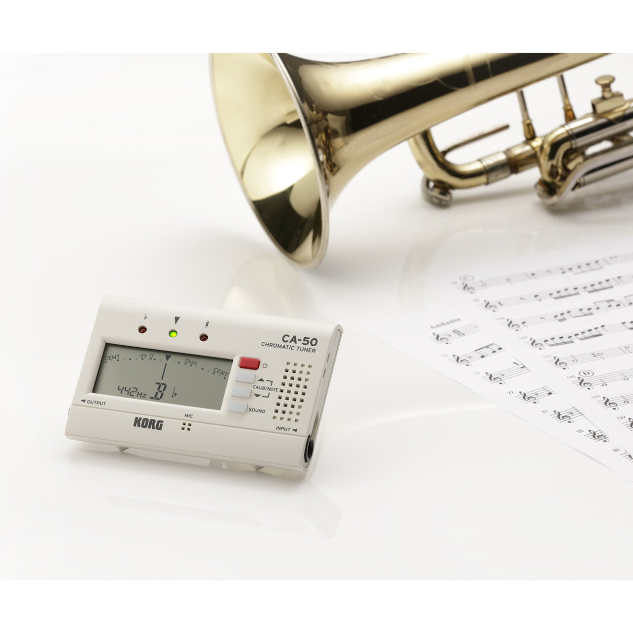 Afinador Korg Ca-50 Cromatico Para Instrumentos Orquestales Blanco