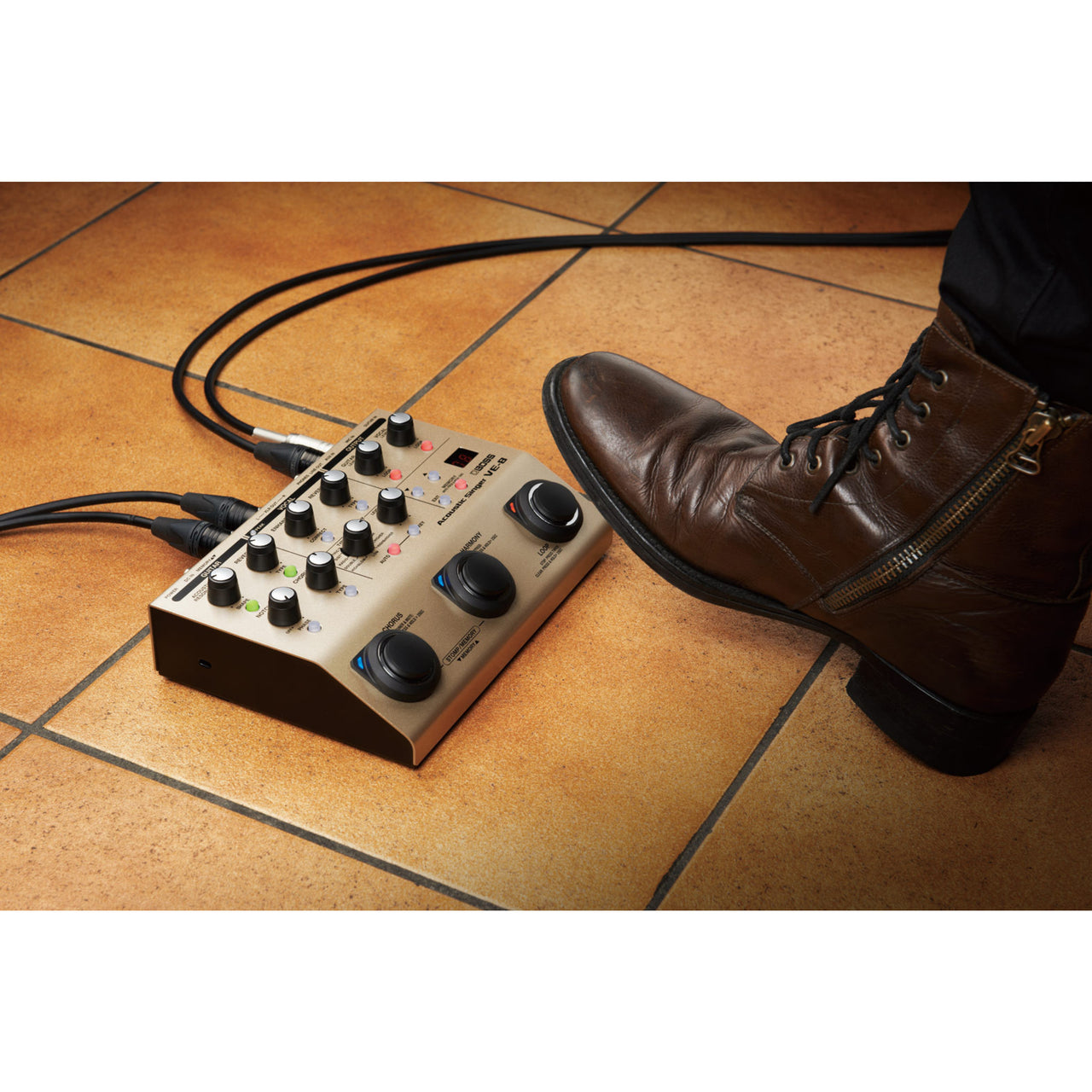 Procesador Boss Ve-8 De Efecto Para Voz Y Guitarra
