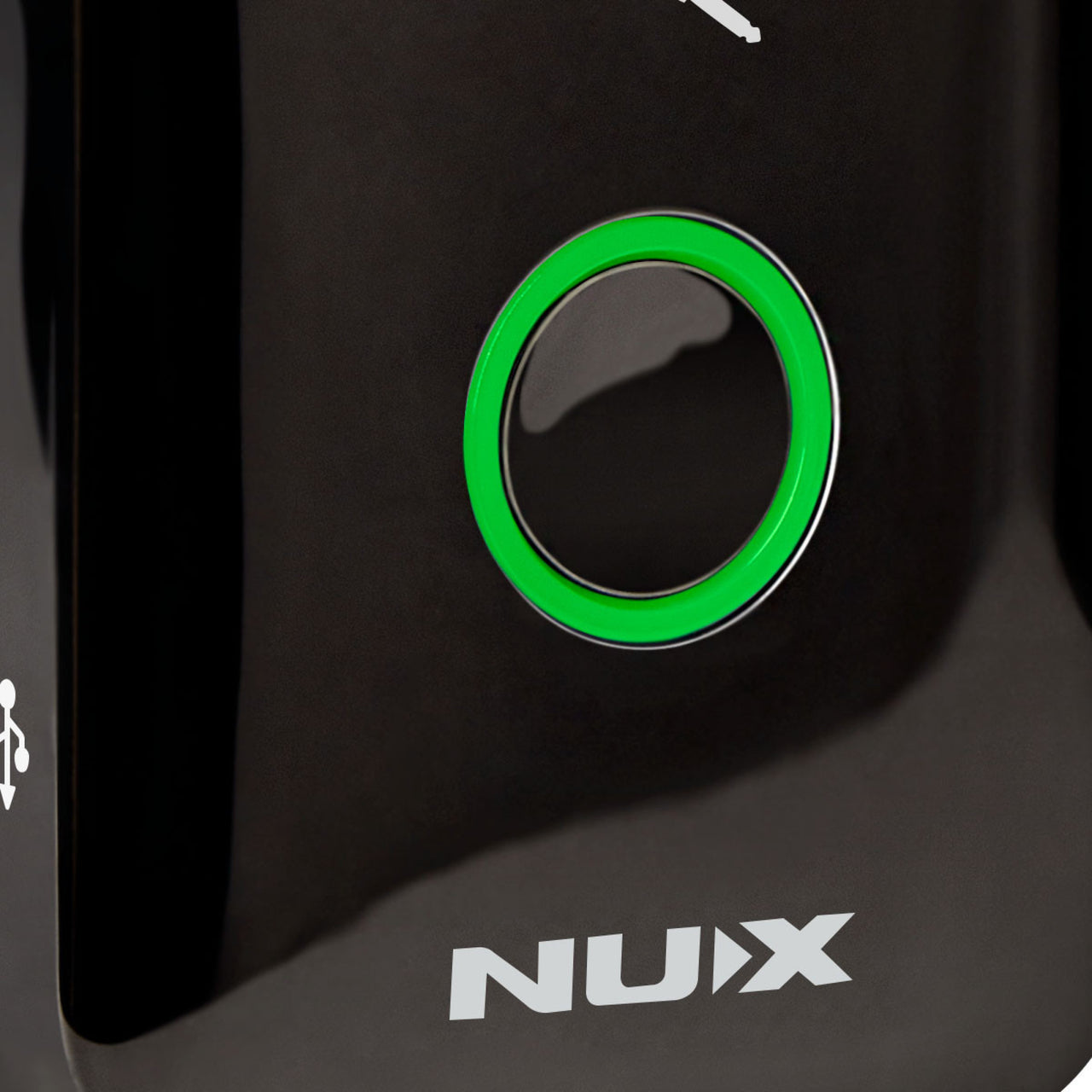 Amplificador Nux Mighty Plug MP-2 para Guitarra y Bajo